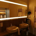 Hotel Meyn's & *