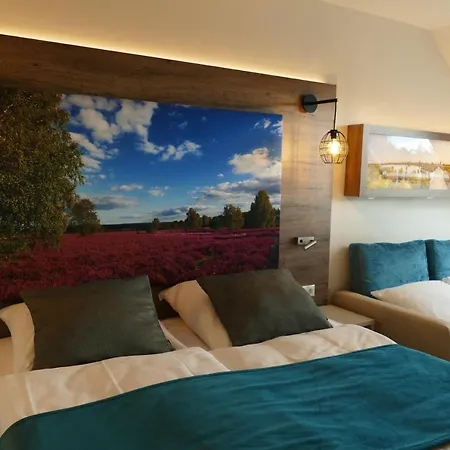 Meyn's & Hotel